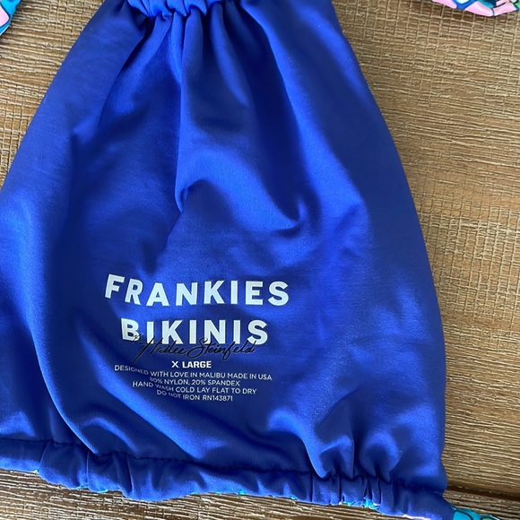FRANKIES BIKINIS SAND HALTER BIKINI TOP - GOOD VIBES SIZE XL - Picture 8 of 8